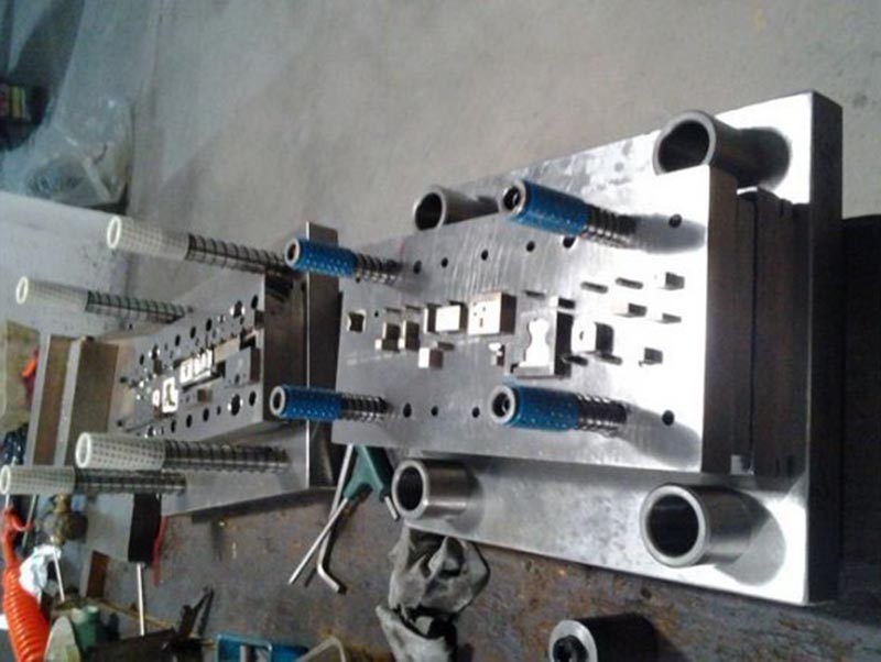 洞头模具制造-12