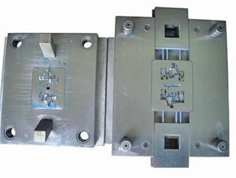 洞头精密塑料模-01